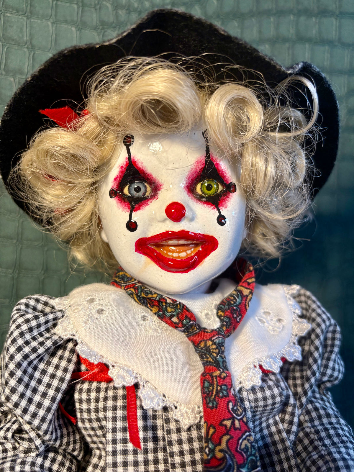 Sitting doll clown